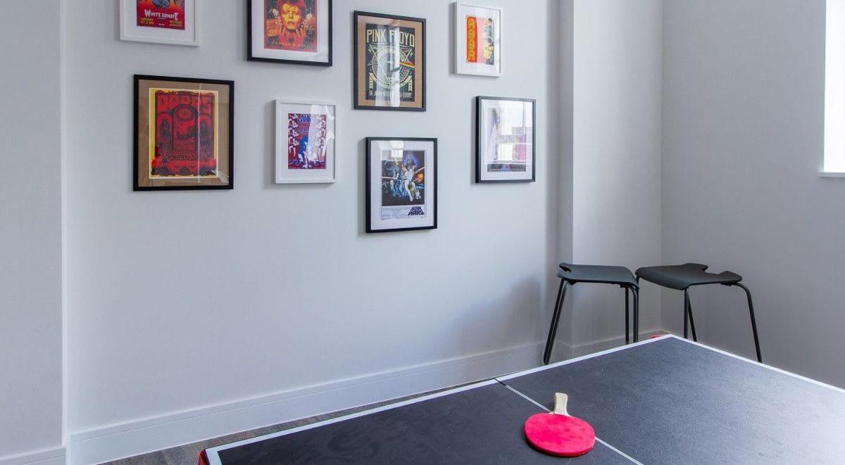 Apartment Stunning Modern At Seven Sisters Located In
