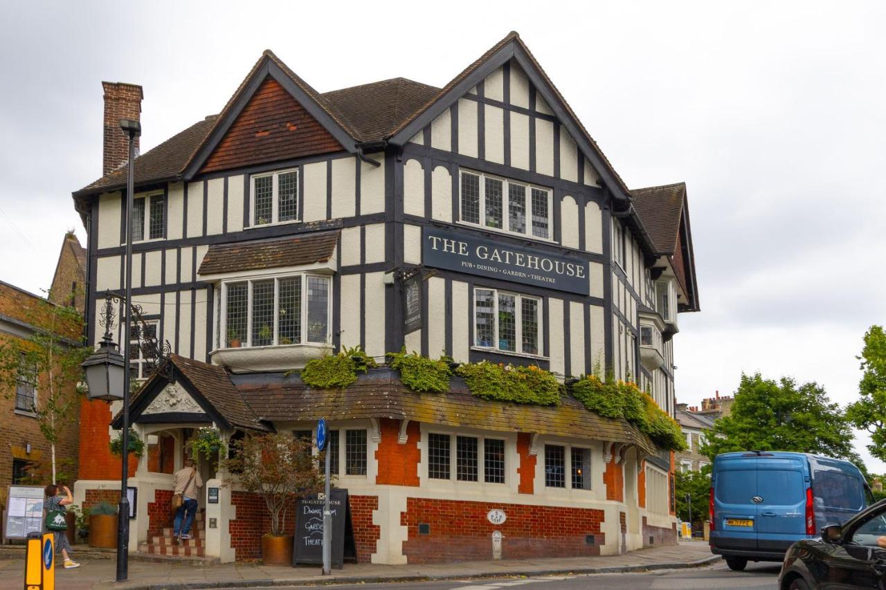 Appartement The Secret, 1 Bed Flat With Patio - Zone 2 Londen