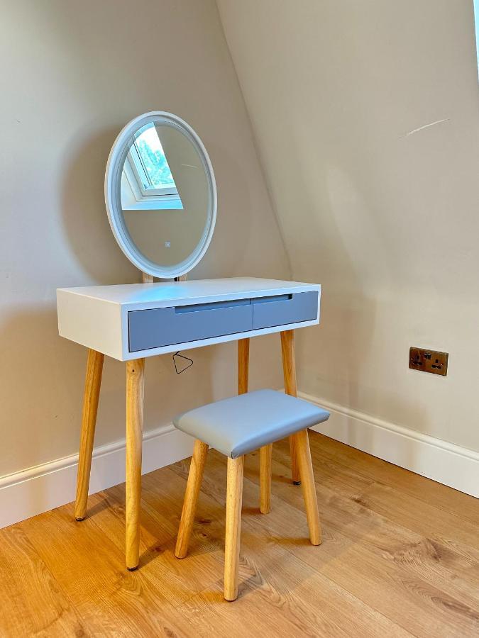 Parkway Residences Apartment London