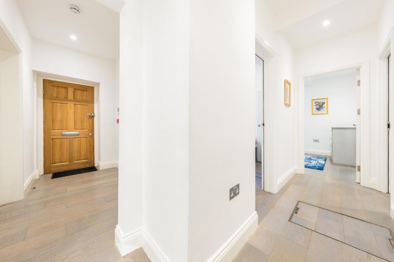 Appartement Modern 3 And 2 Bedroom Flat In Central With Installed Ac