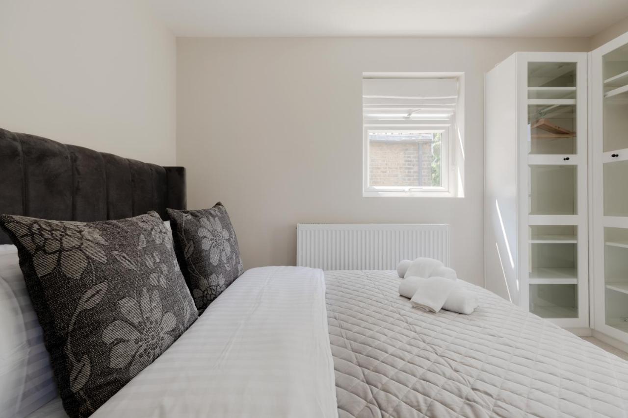 Central, Stylish And Spacious 4 Bedroom House 2,5 Bathrooms In Shepherd's Bush Appartement