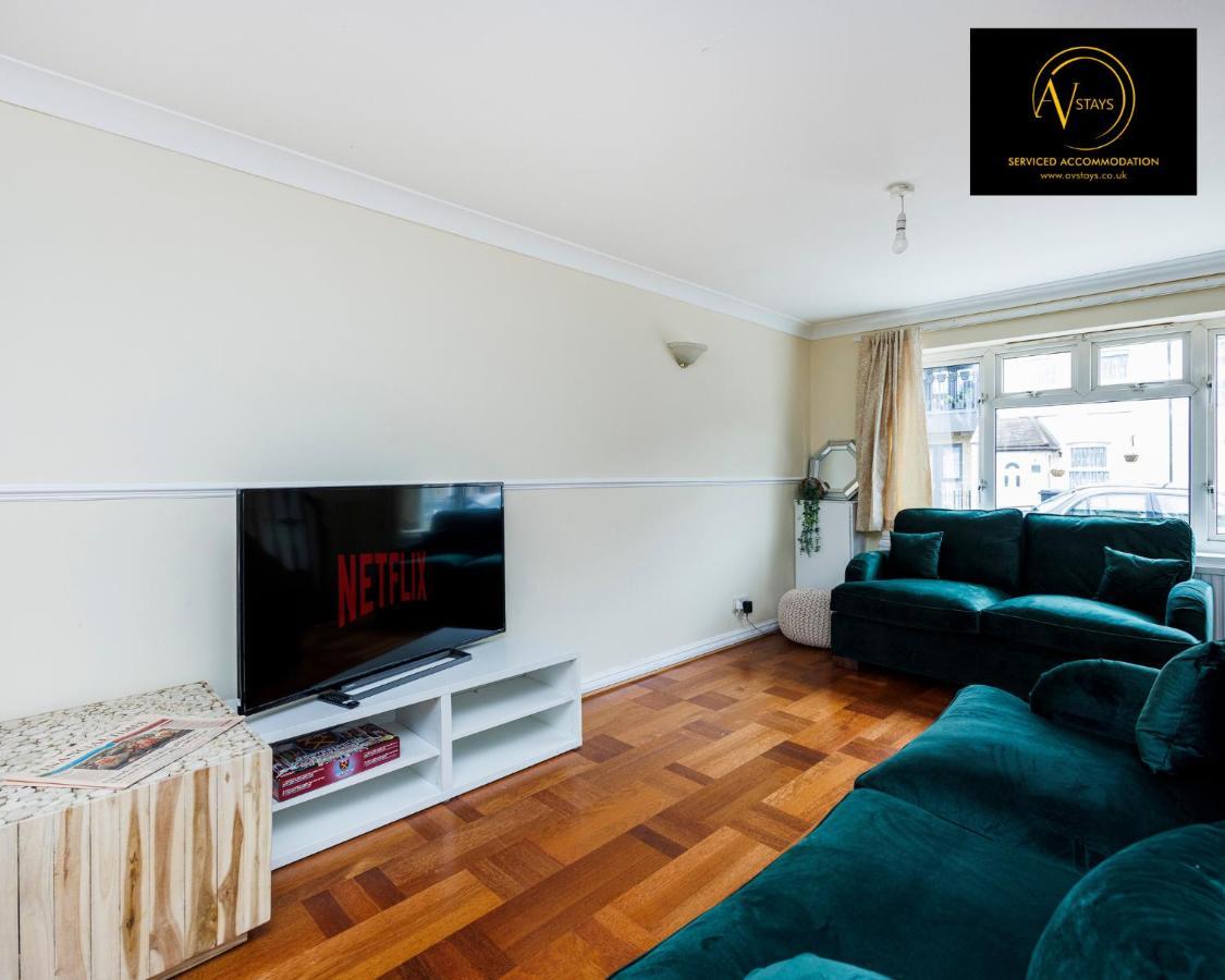 2 Bedroom House By Av Stays Short Lets Croydon With Free Wi-fi Сasa de vacaciones