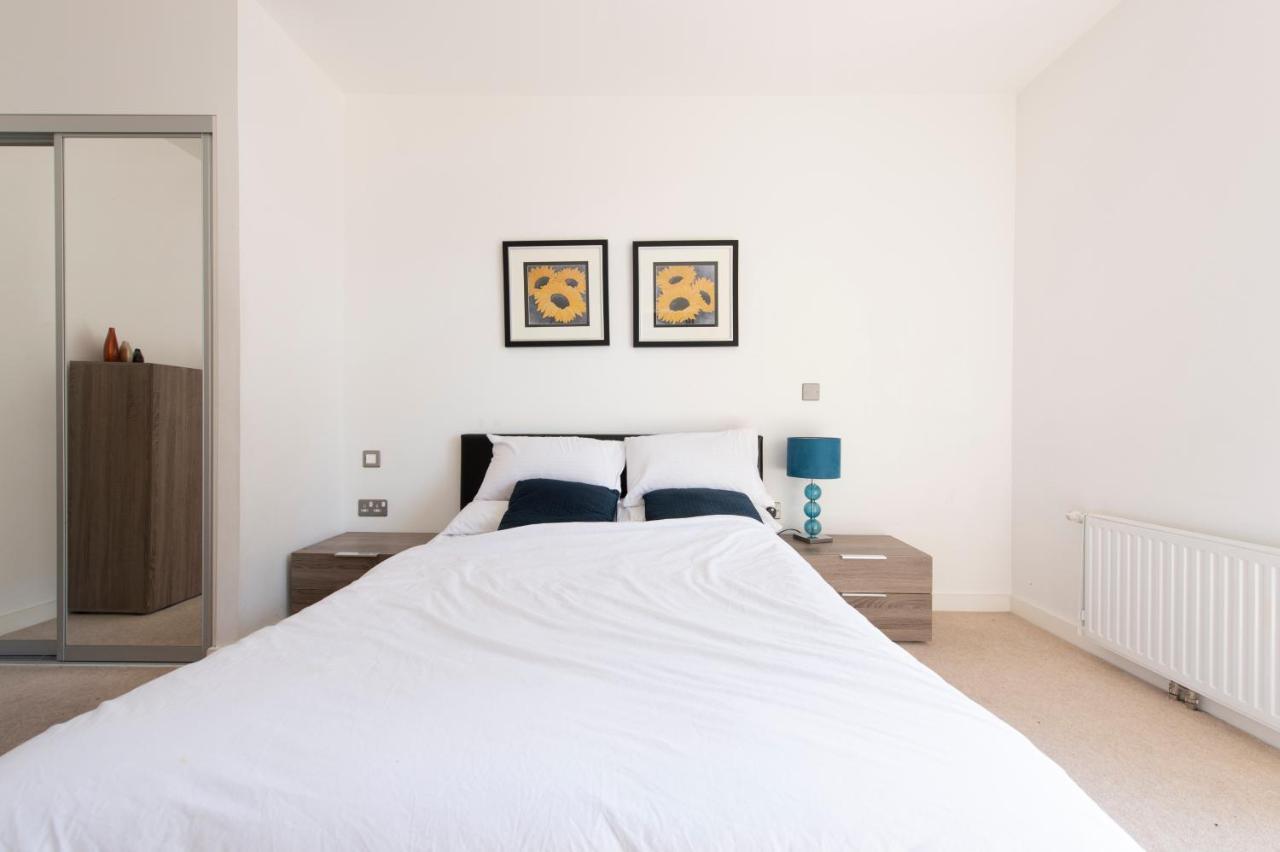 Luxury Canning Town Apartment