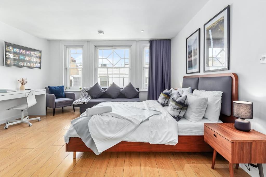 Spacious And Delightful Sleep 5 Piccadilly Vrc Appartement Londen
