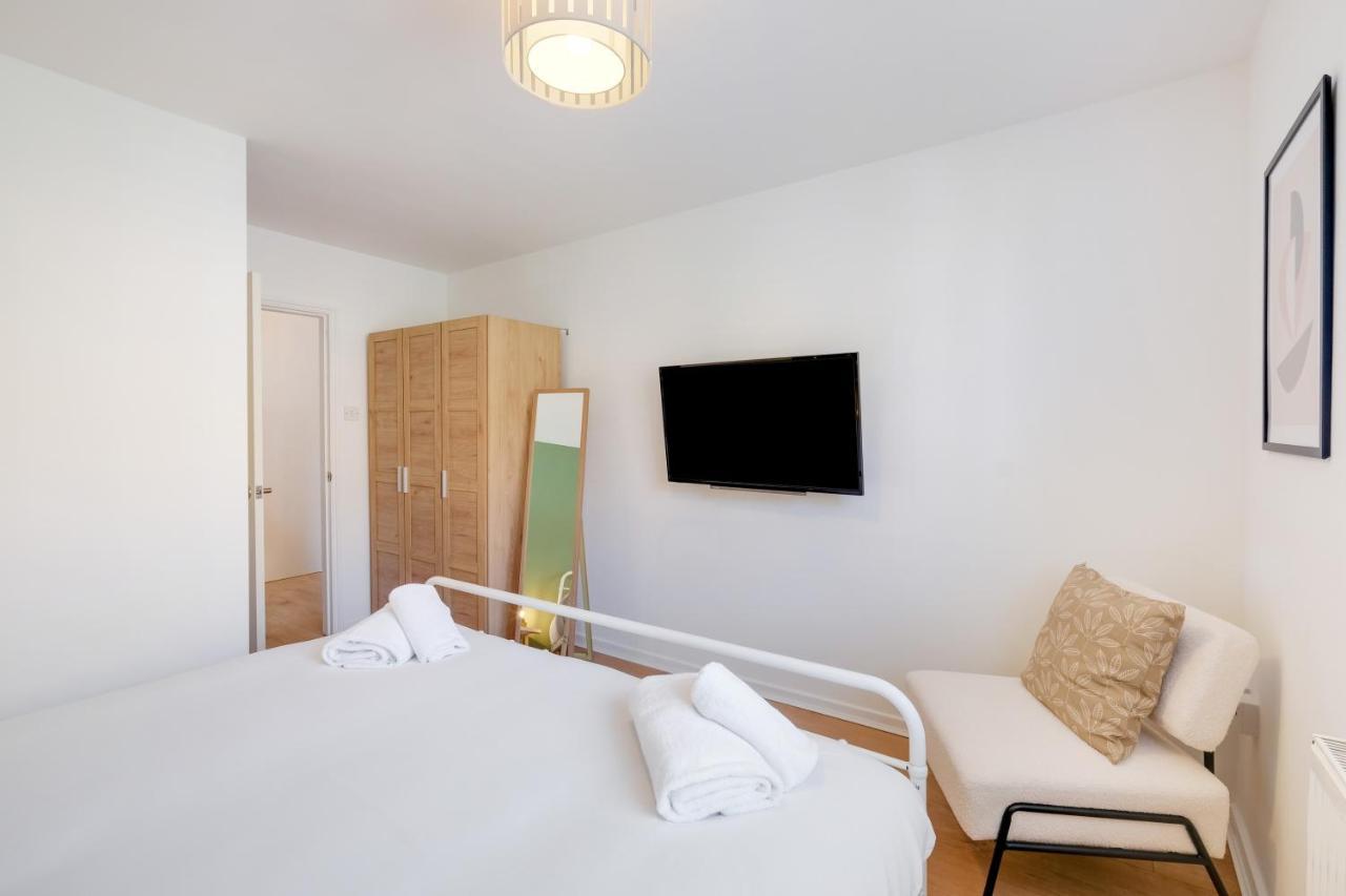 Сasa de vacaciones Luxury 3 Bedroom 2 Bathroom House, Fulham By 360stays Londres