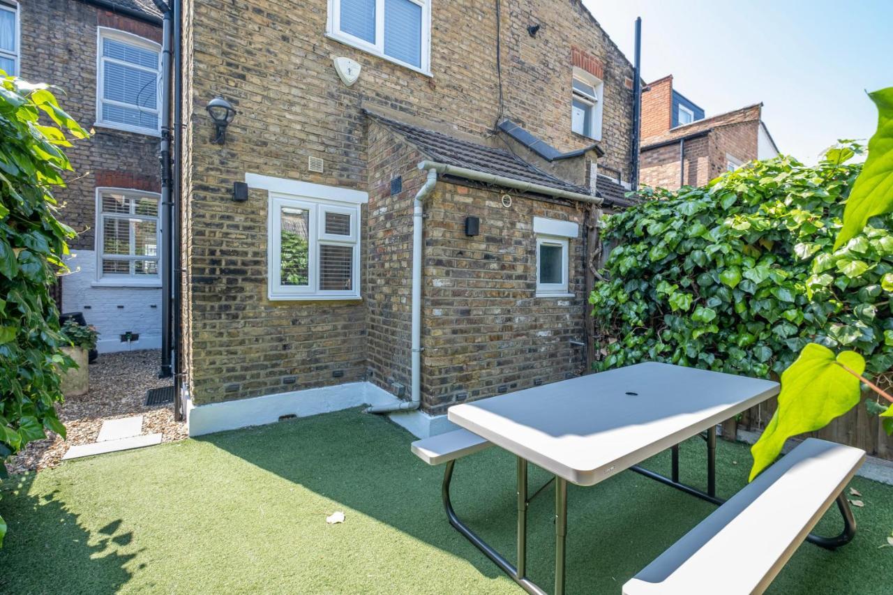 Luxury 3 Bedroom 2 Bathroom House, Fulham By 360stays Londres