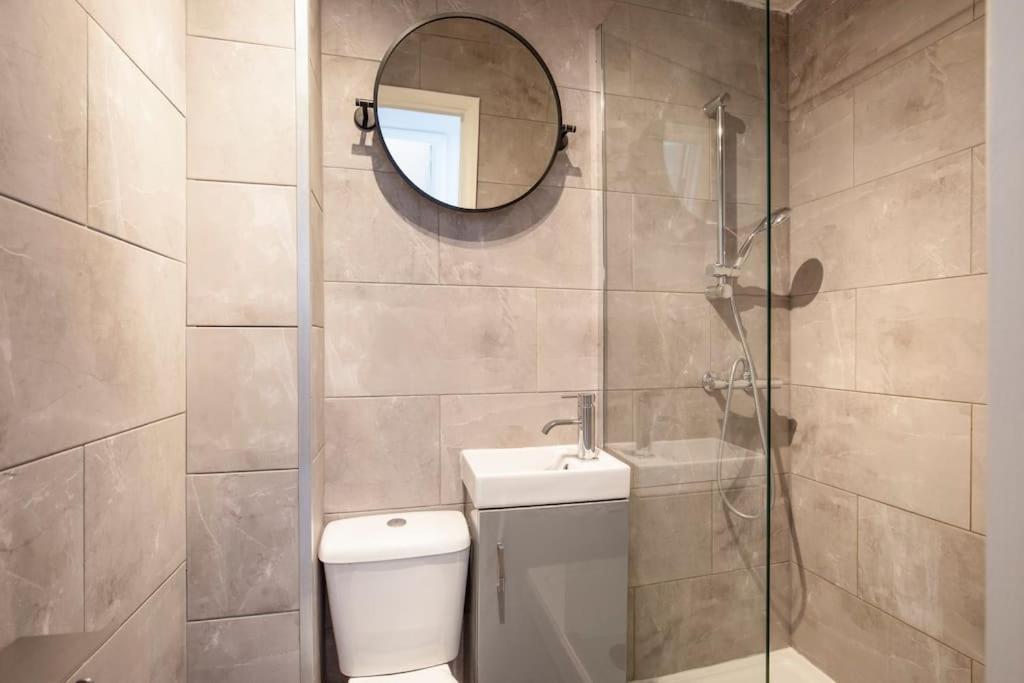 Spacious Serenity In The Heart Of