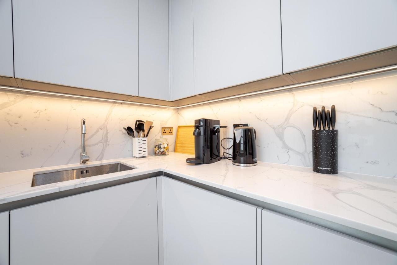 The Heart Of Westminster Apartment
