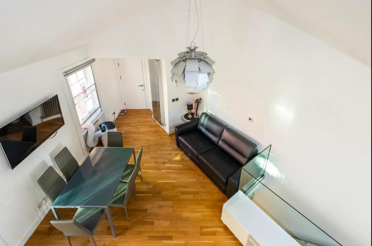 Beautiful 1 Bedroom Penthouse Flat Appartement *