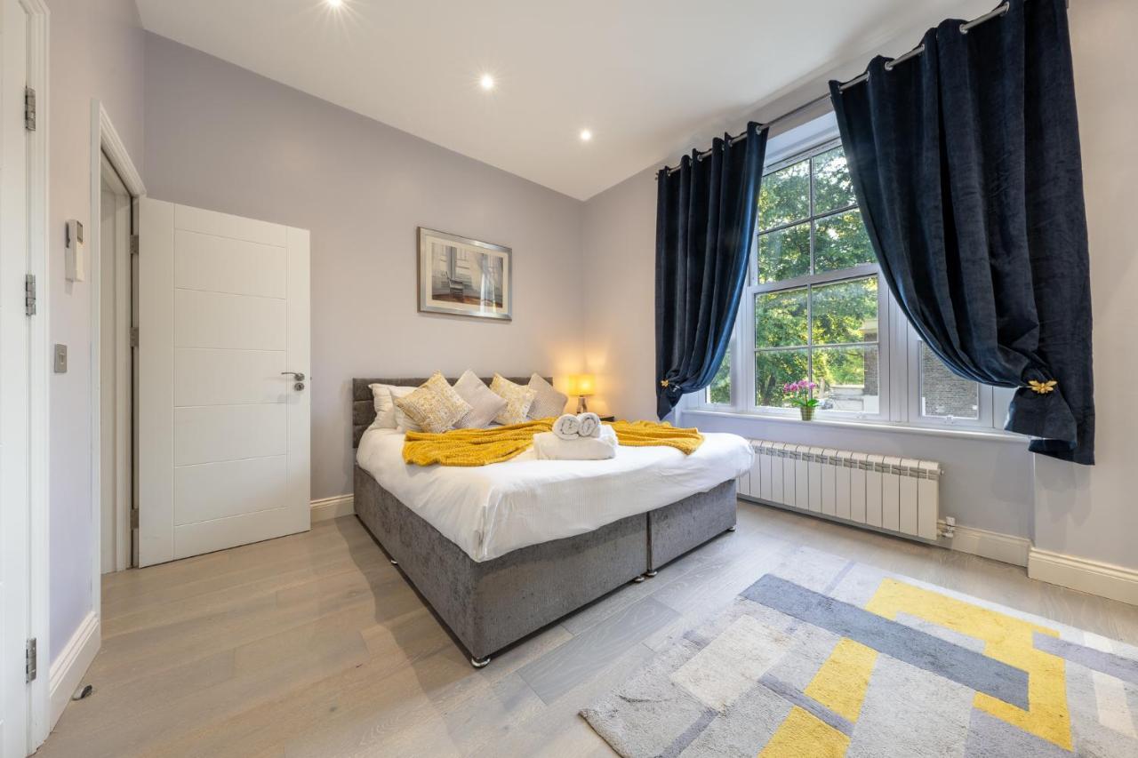 Appartement Modern 3 And 2 Bedroom Flat In Central With Installed Ac *