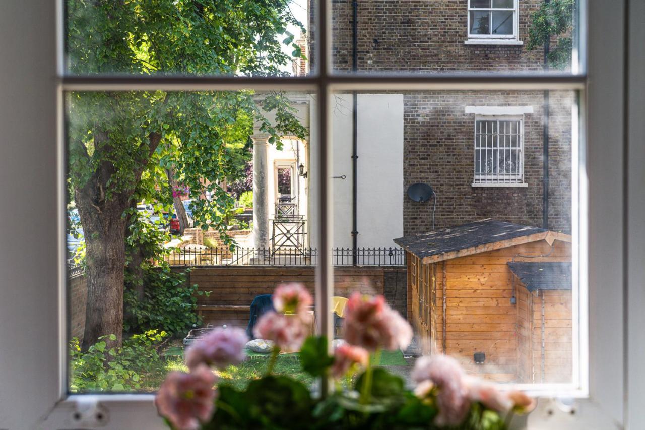 Modern 3 And 2 Bedroom Flat In Central With Installed Ac Appartement Londen