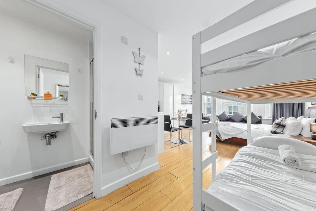 Spacious And Delightful Sleep 5 Piccadilly Vrc Appartement *