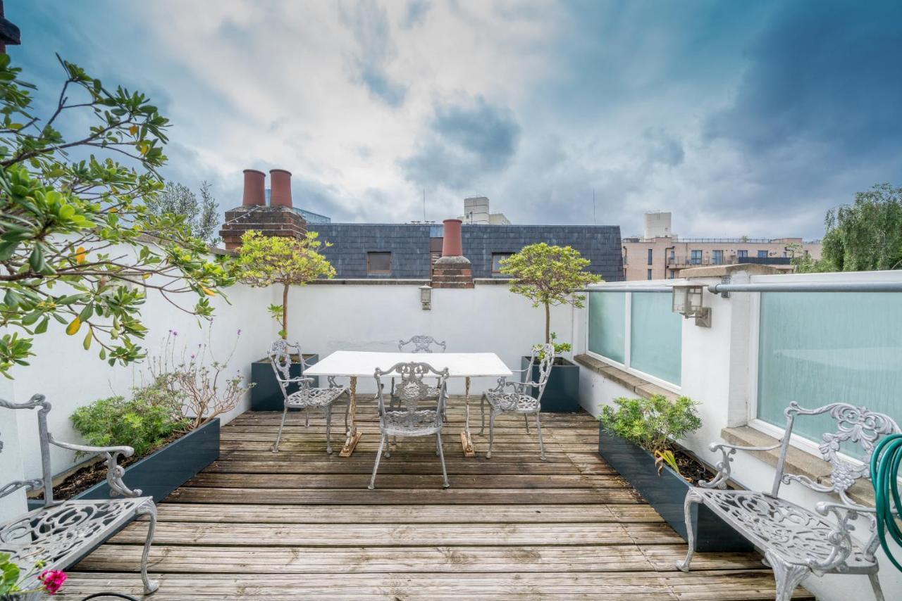 Modern Near Battersea Park London