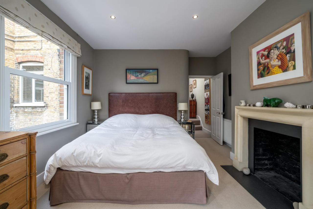 Modern Near Battersea Park Apartment London