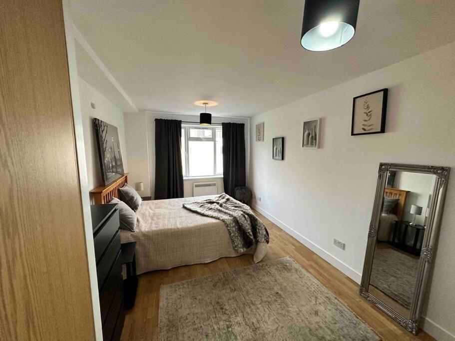 Bright And Cosy 1 Bed Flat Next To Tower Bridge * Londen