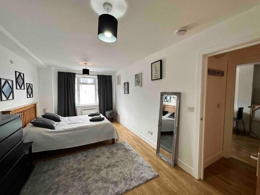 Bright And Cosy 1 Bed Flat Next To Tower Bridge Londen