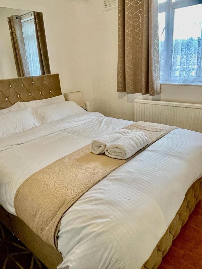 Privatunterkunft Charming Double-bedroom In Flat *