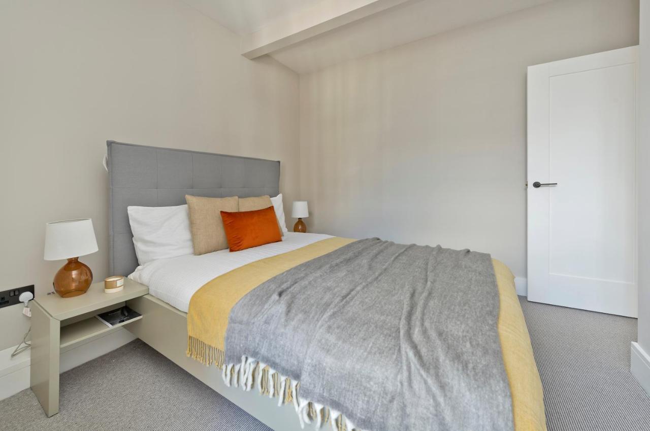 Fabulous Three Bedroom Flat Near Marylebone By Underthedoormat Apartamento Londres