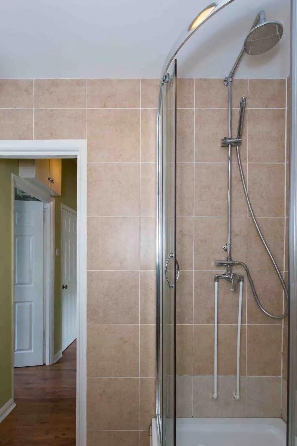 Apartment Camden Street Flat London