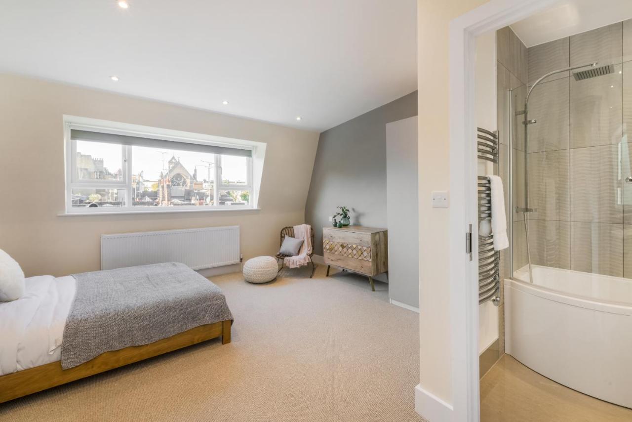 Apartment Staylux Kensington