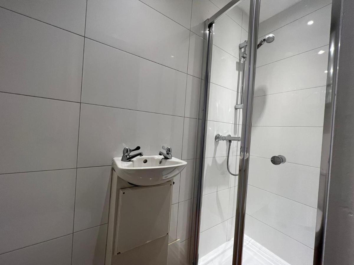 Economic In The Heart Of Chiswick - Appartement Londen