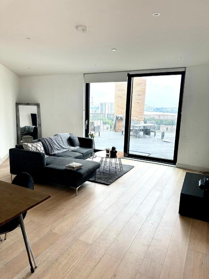 Apartment Penthouse 1 Bedroom London
