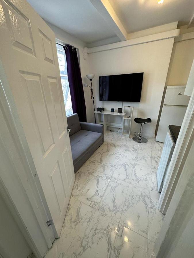 4 Floor New Miles Appartement Londen