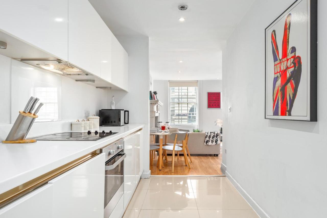 Appartement 3-bedroom Flat In Sleeps 14 Hy1