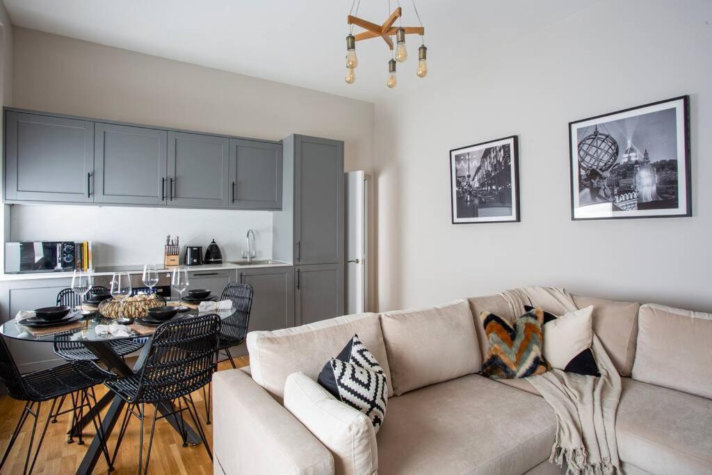 Apartment Eden - Islington - 2 Bed With Terrace *