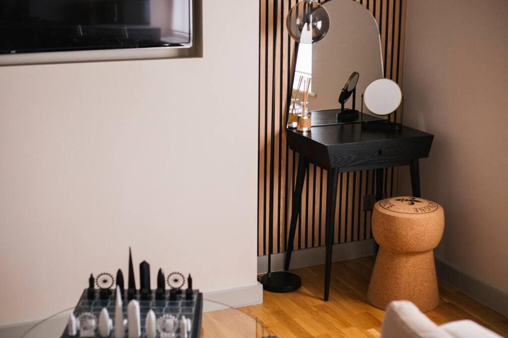 Eden - Islington - 2 Bed With Terrace * London