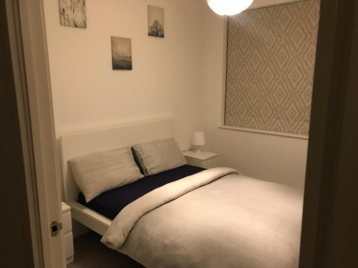 Accommodatie bij particulieren Private & Private Bathroom In Park Royal Londen