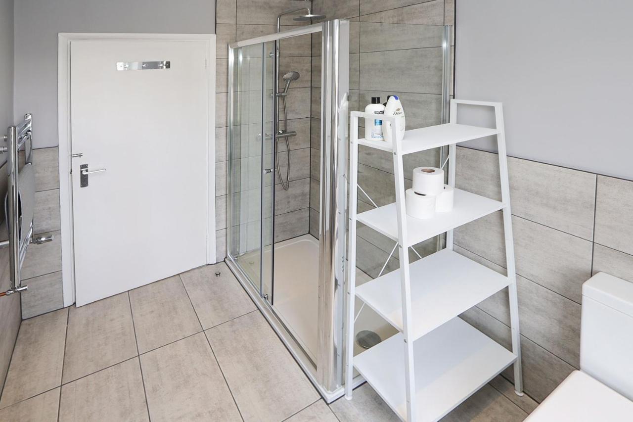 Spacious&comfy 2 Bed In Camden Town&kings Cross Appartement Londen