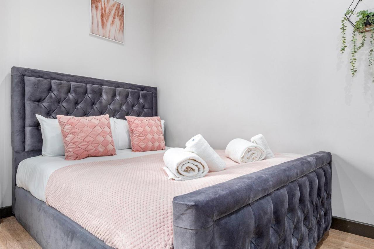 Sydenham Suites Guest house *