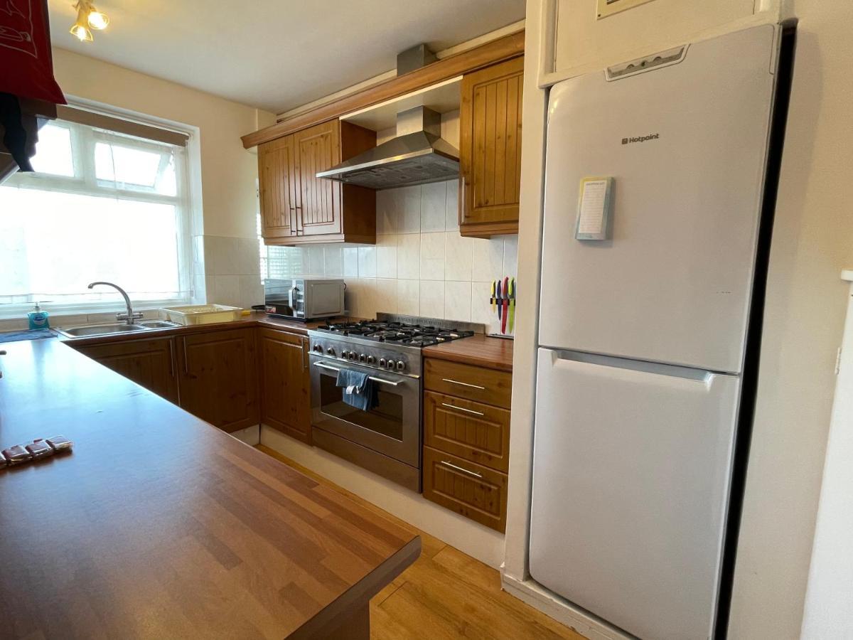 Appartement 2 Bedrooms 2 Stations