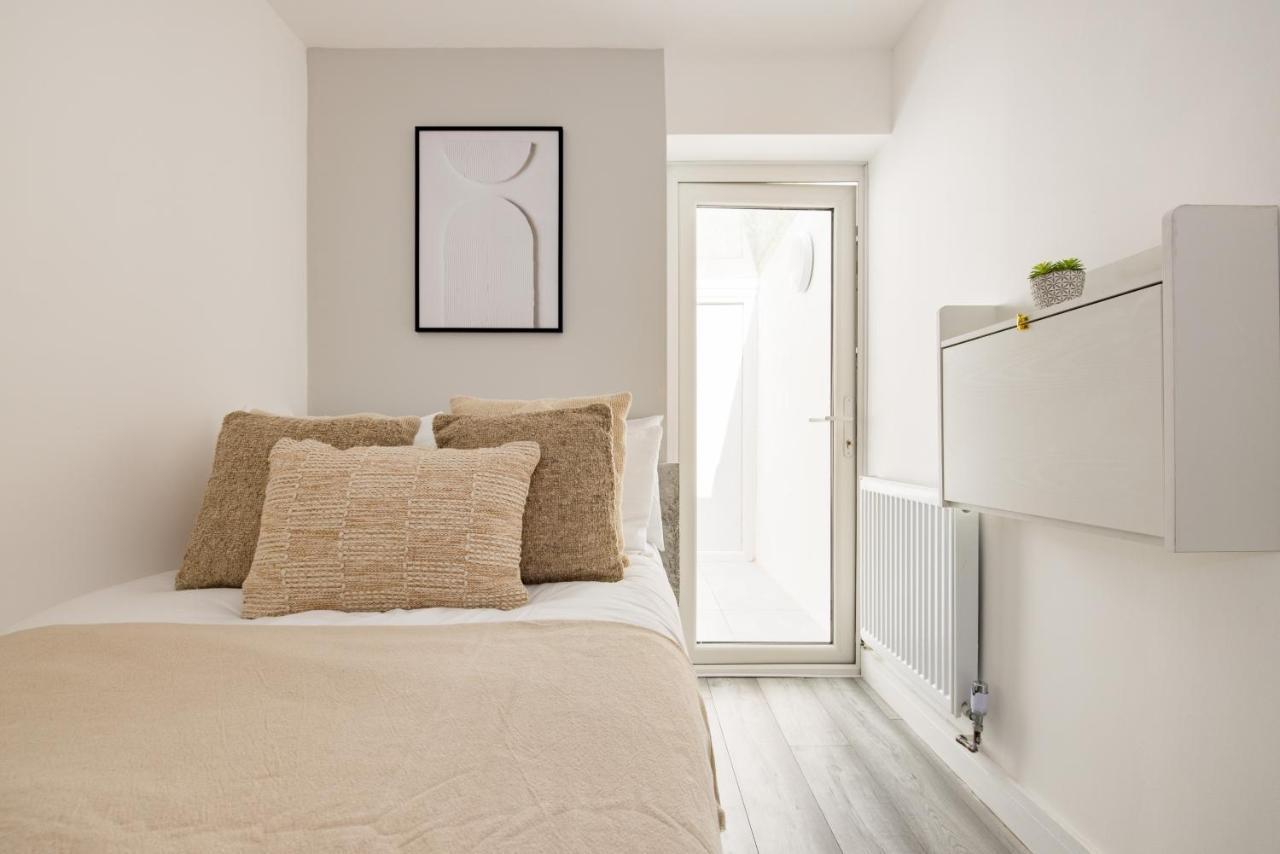 To Be Used,do Not Use Listing But Bookable Appartement *
