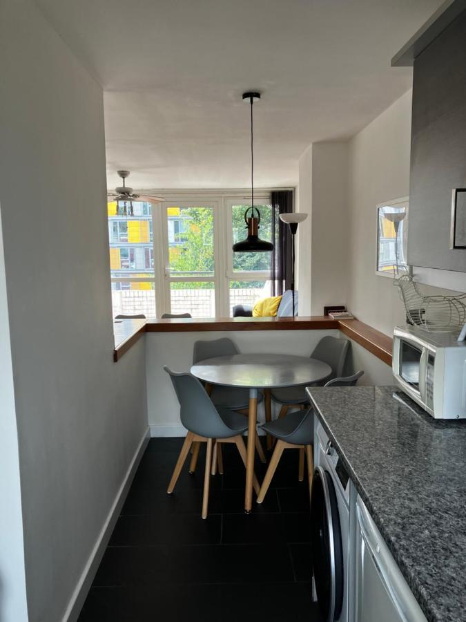 Apartment Lovely 2 Bedroom Flat In London
