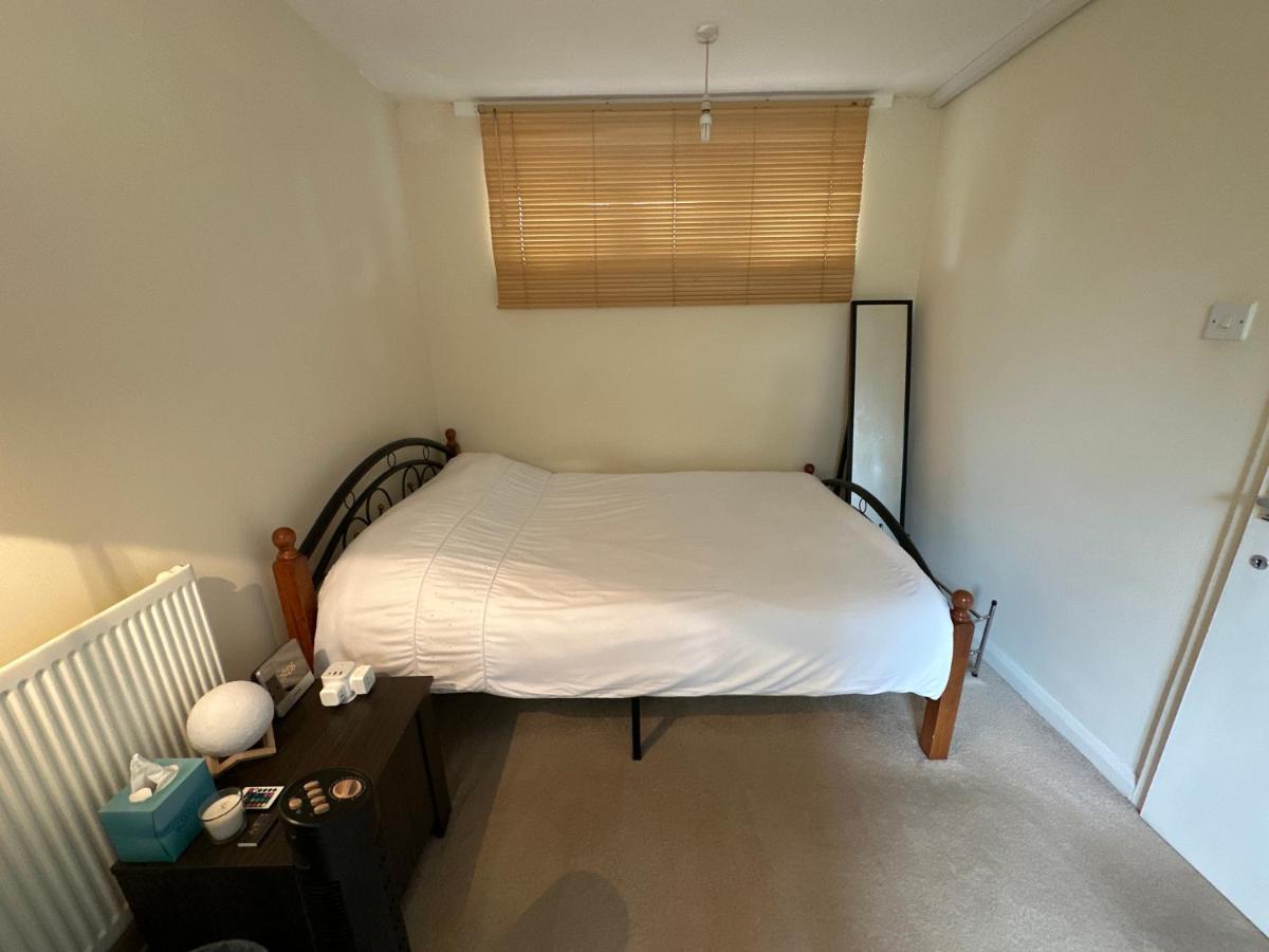 Homestay Cozy In Shared Near Canary Wharf