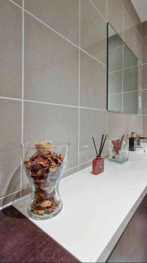 Spacious 2 Bed In The Heart Of Kensington Appartement *