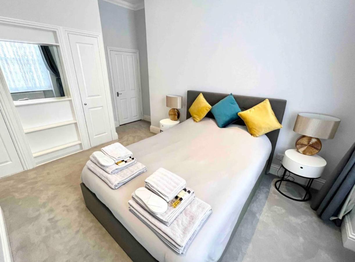 Spacious 2 Bed In The Heart Of Kensington *