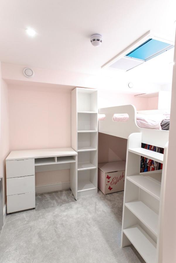 Сasa de vacaciones 4 Bed Modern House Next To Hyde Park