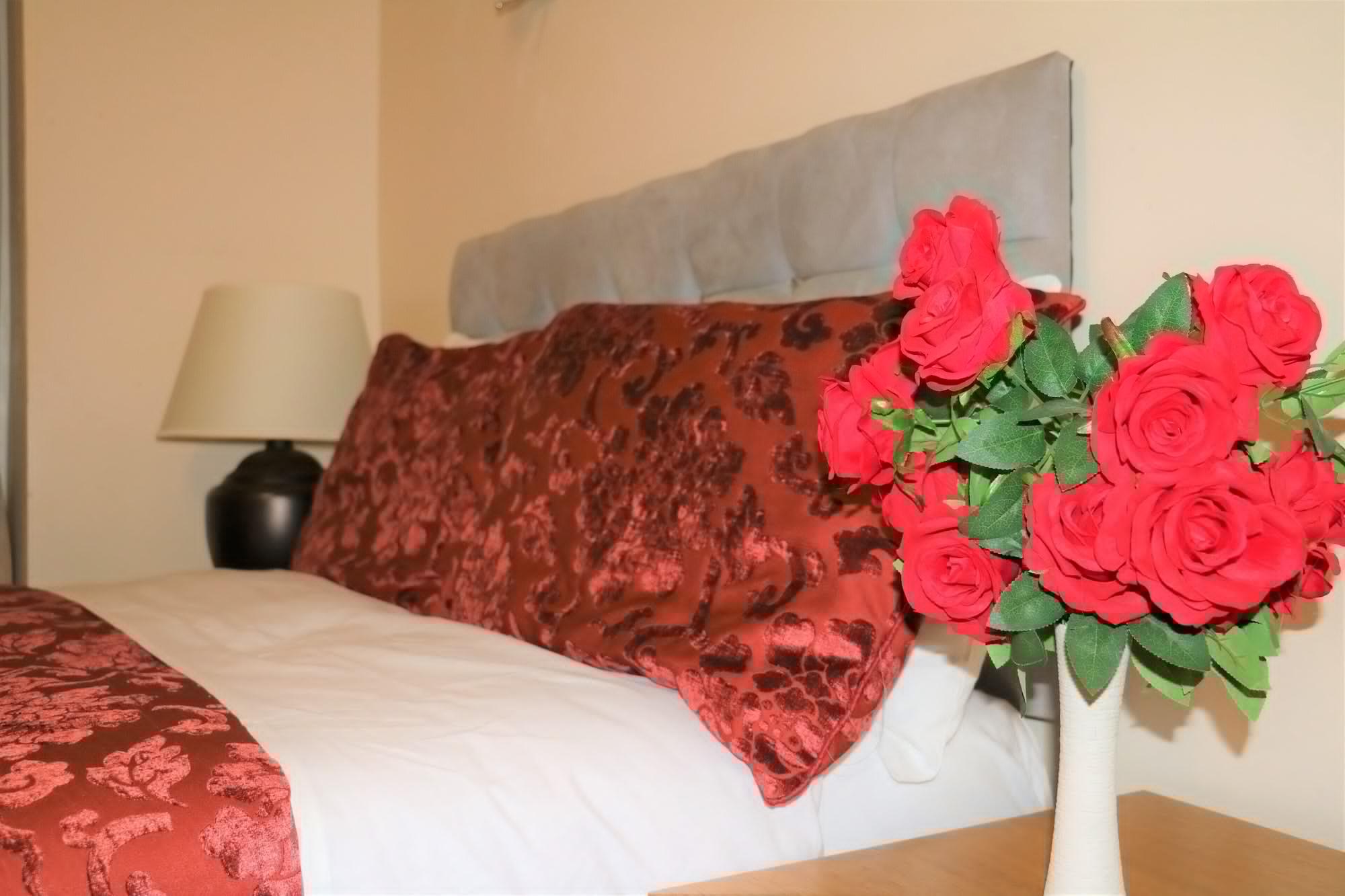 Barry House 3*
