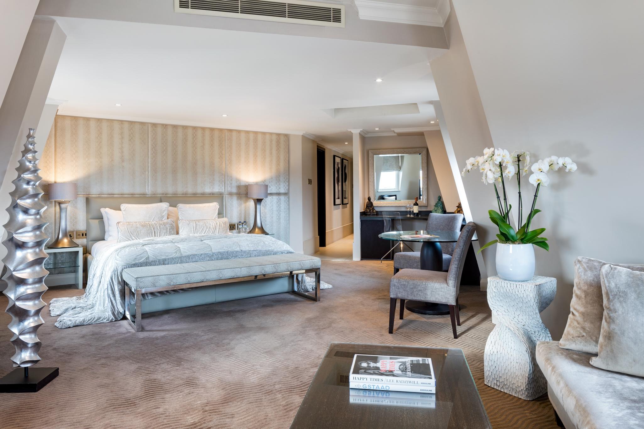 Radisson Blu Edwardian Mercer Street Hotel, Hotel 5*
