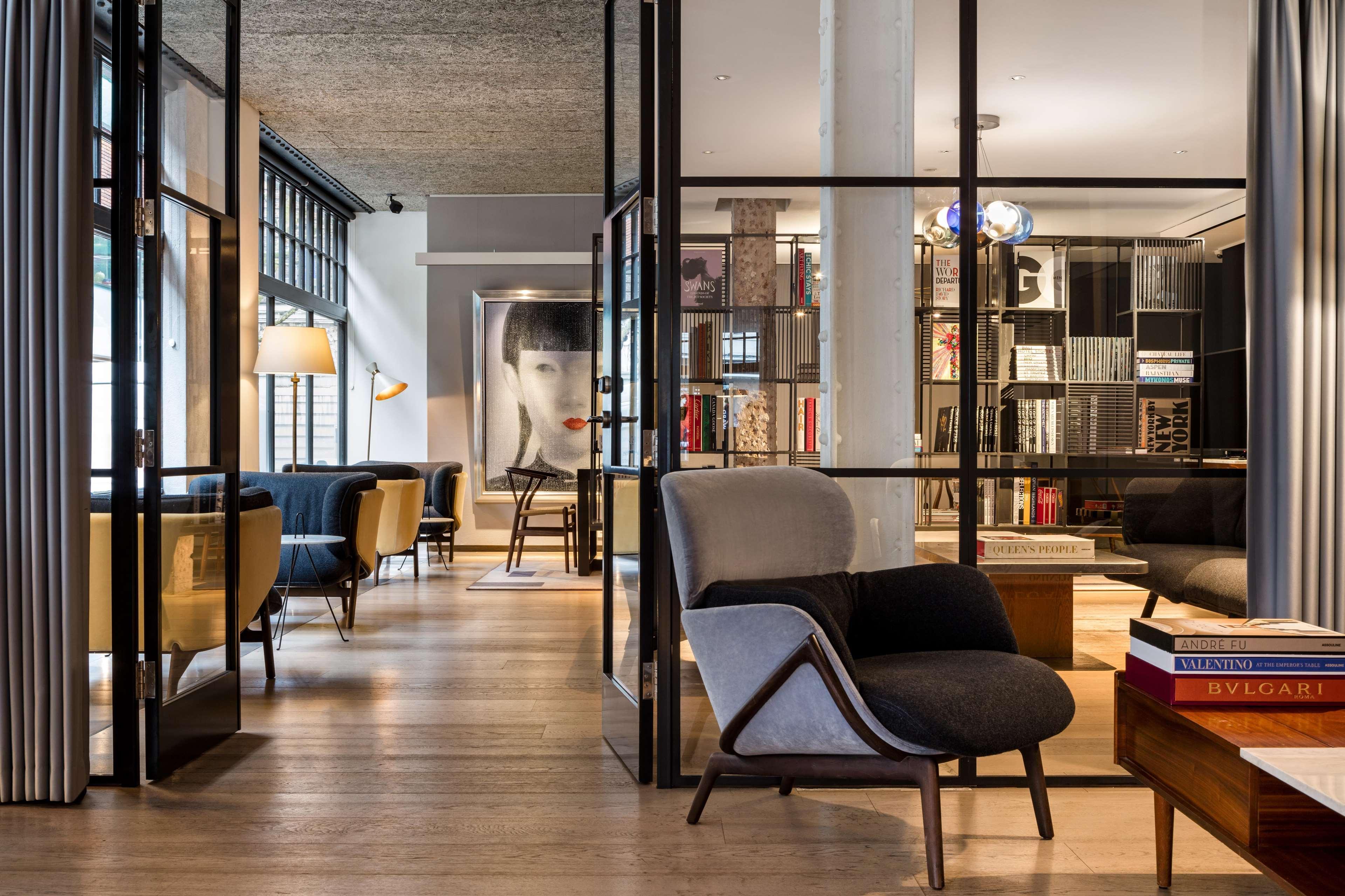 Hotel Radisson Blu Edwardian Mercer Street Hotel, 5*