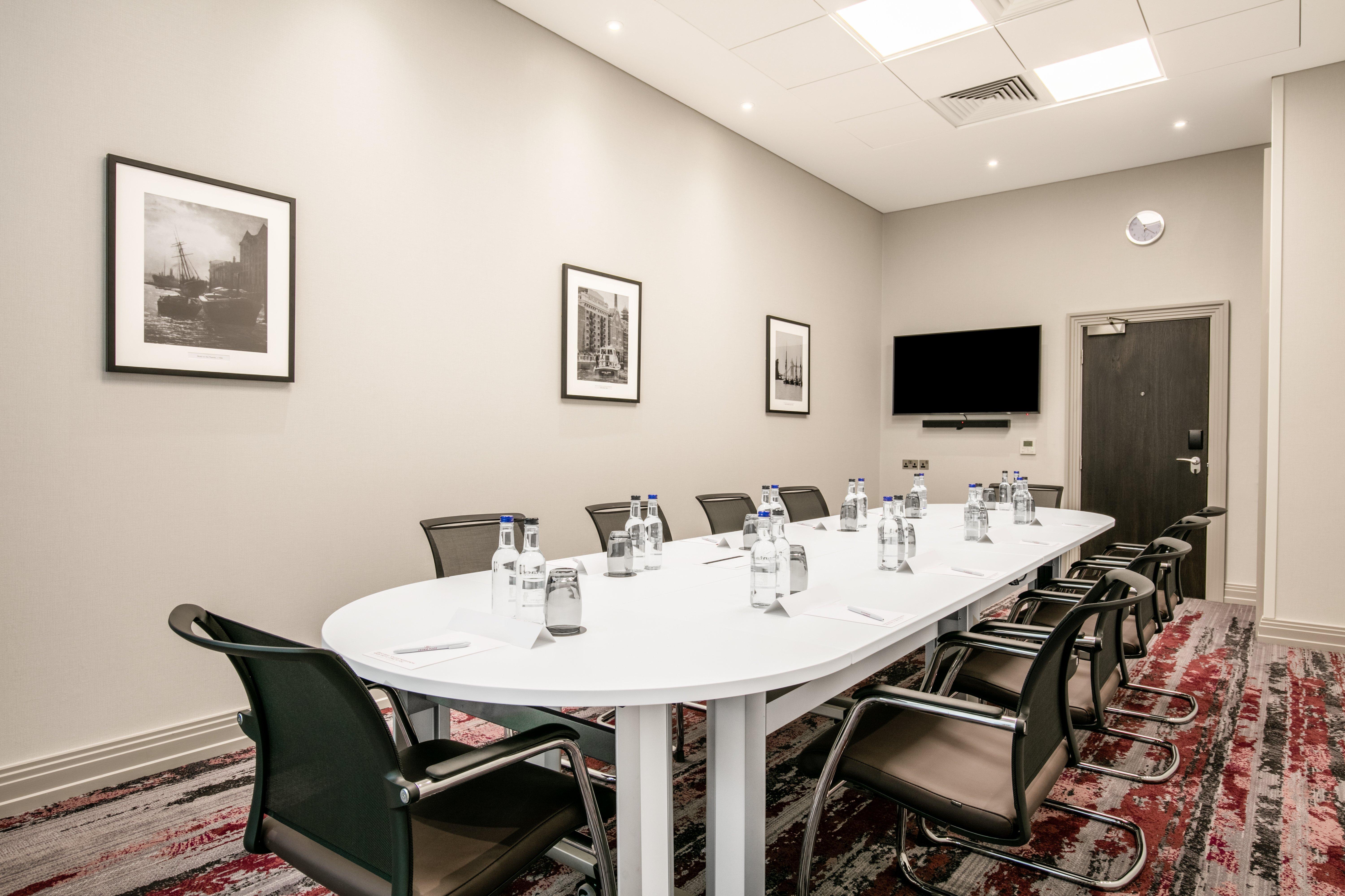 Hotel Crowne Plaza - Docklands By Ihg