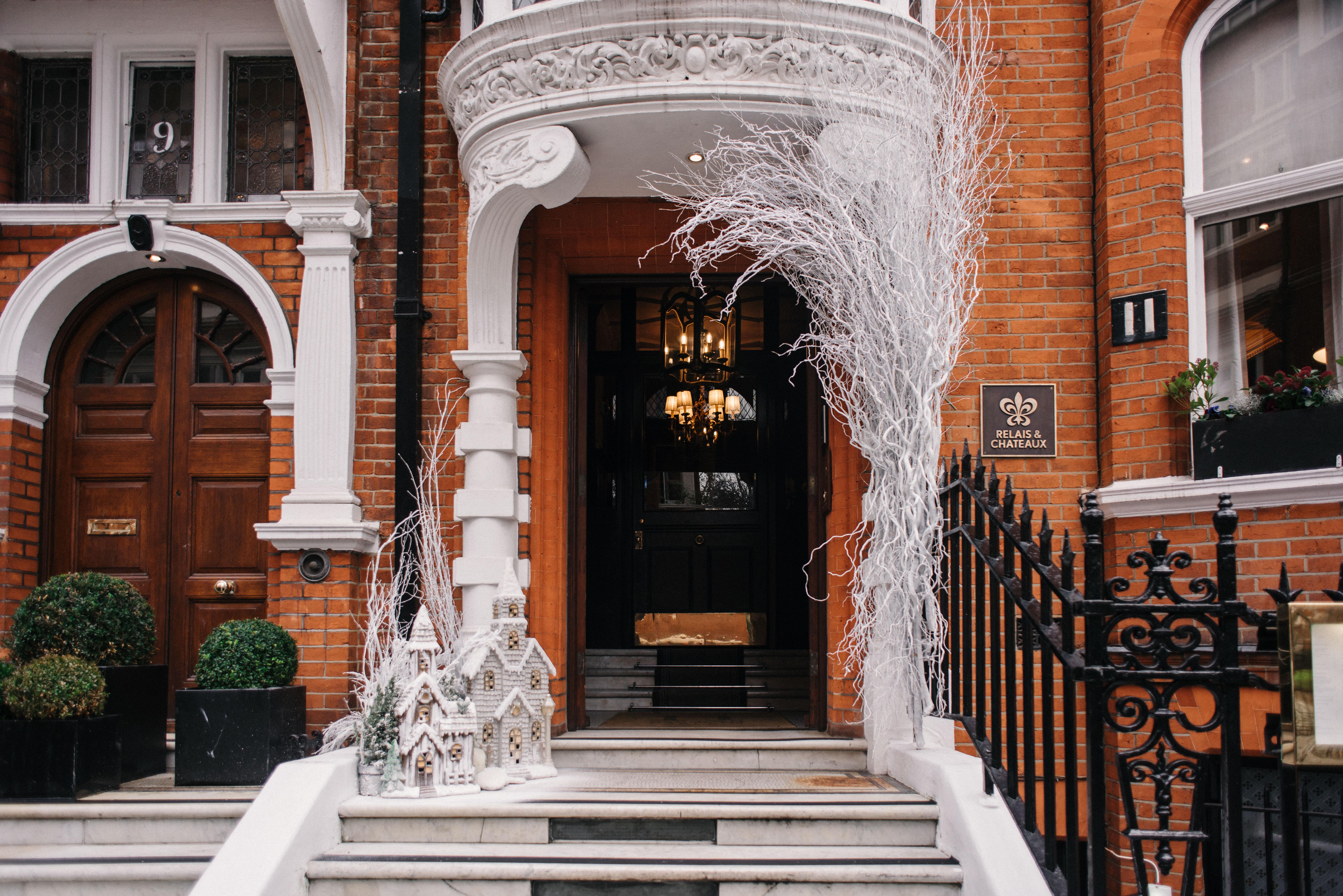 11 Cadogan Gardens And The By Iconic Luxury