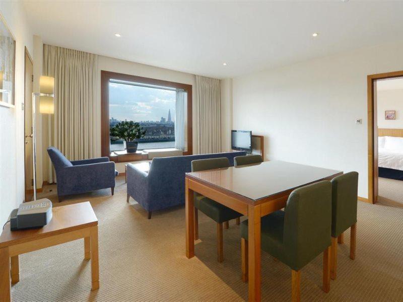 Canary Riverside Plaza Hotel London