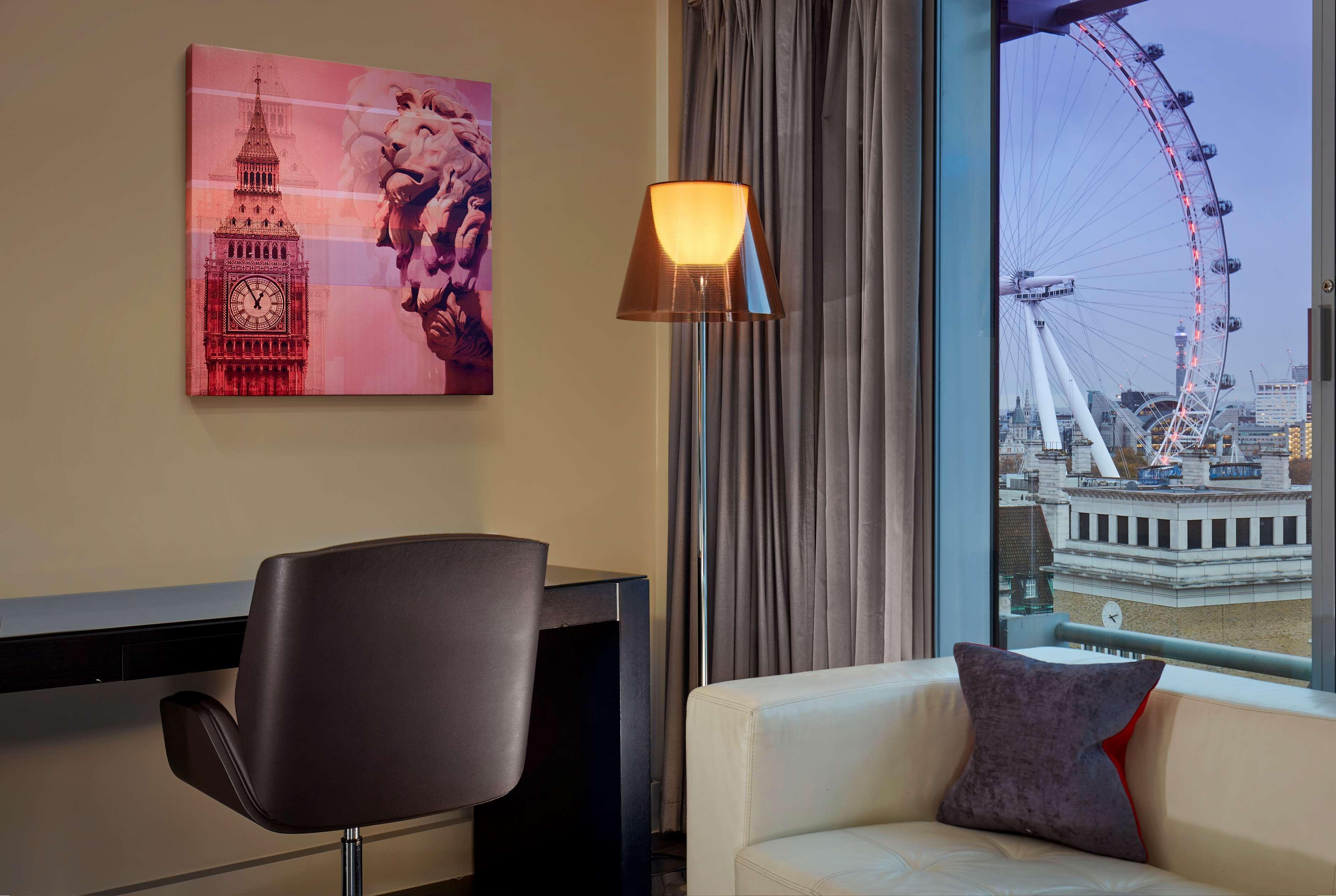 Park Plaza Westminster Bridge Hotel 4*