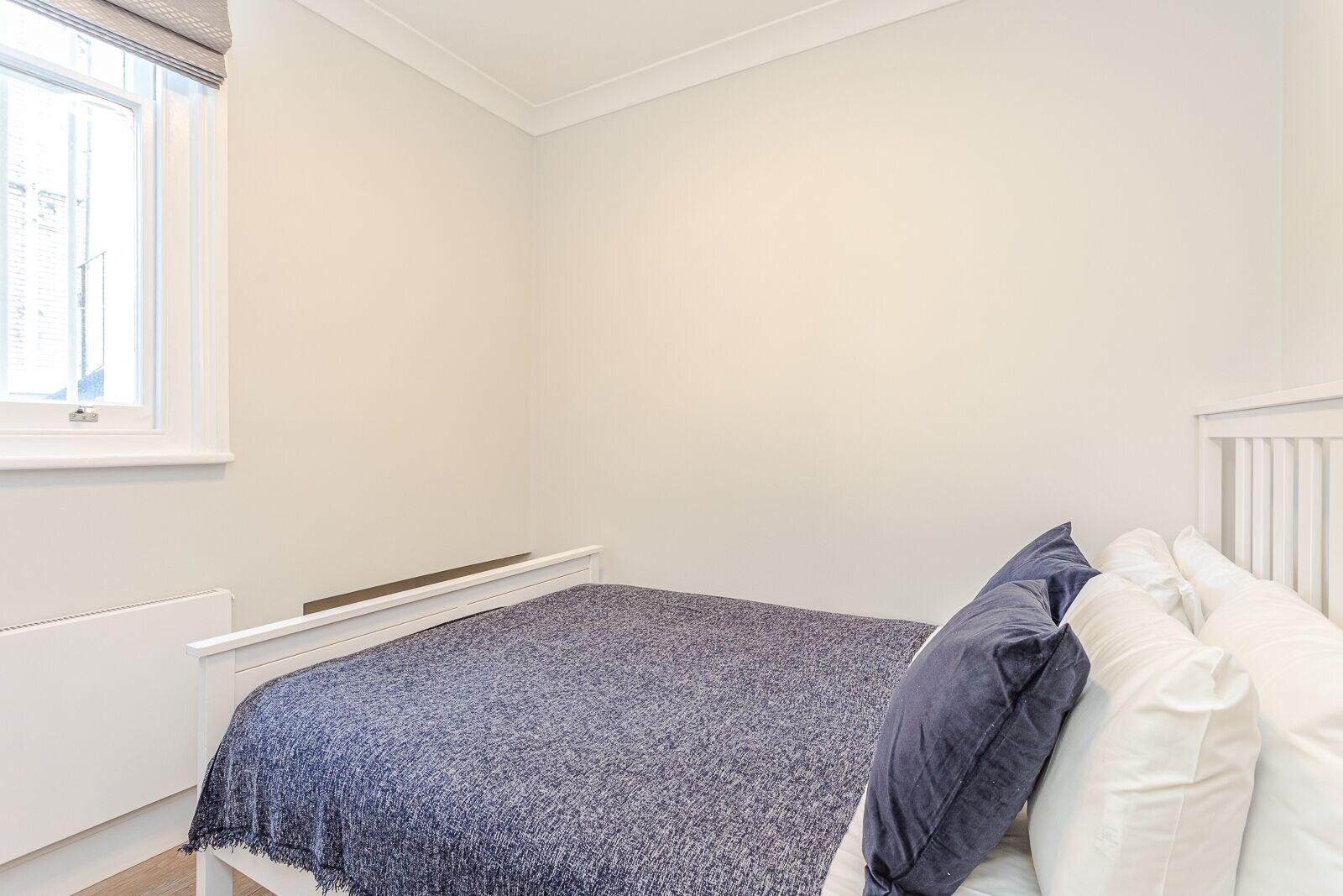 Courtfield Apartment *