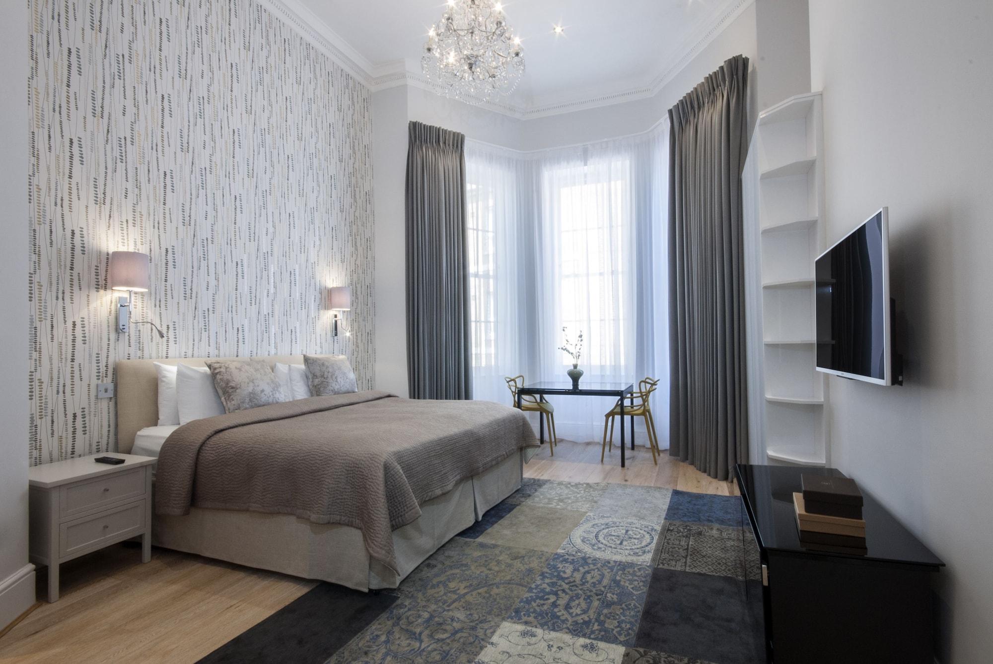 17 Hertford Street Aparthotel