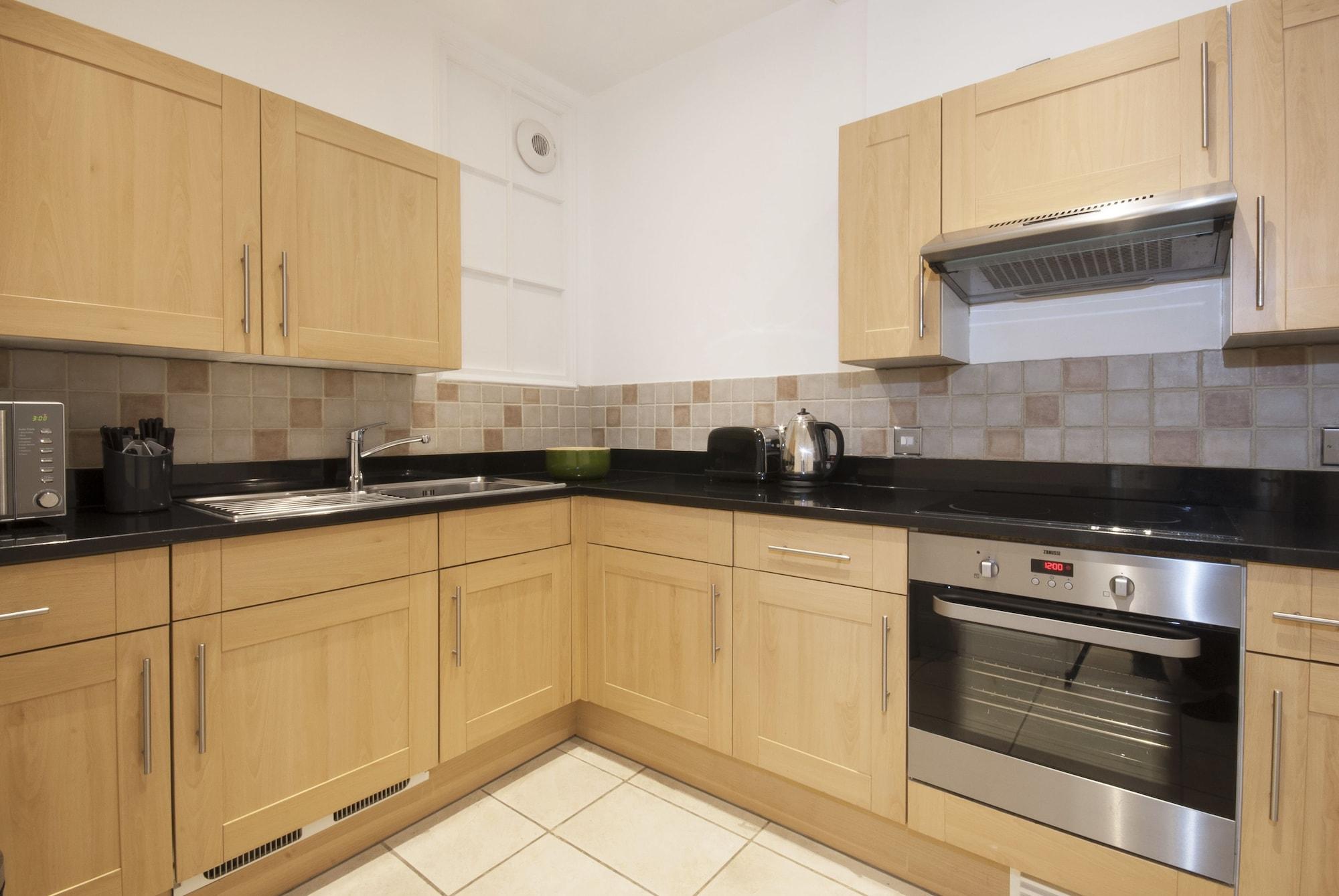 17 Hertford Street Apartahotel Londres